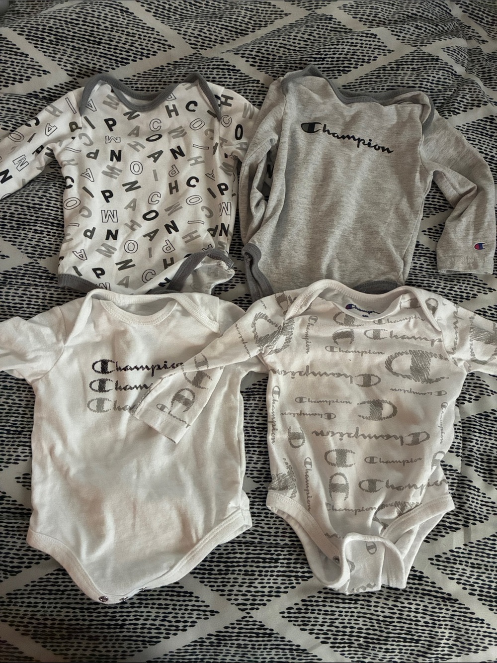 Champion Long-Sleeve Baby Bodysuit Set - Gray & White